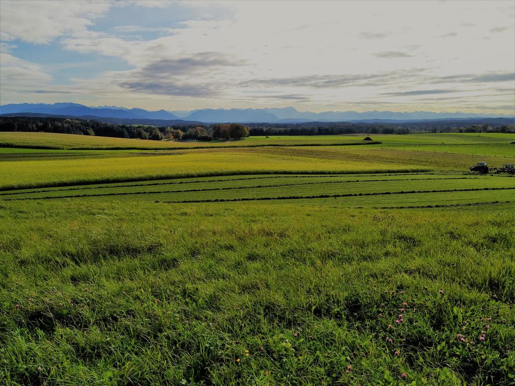 Radtouren zu Aussichtspunkten im Münchner Südosten: Aussicht bei Attenham