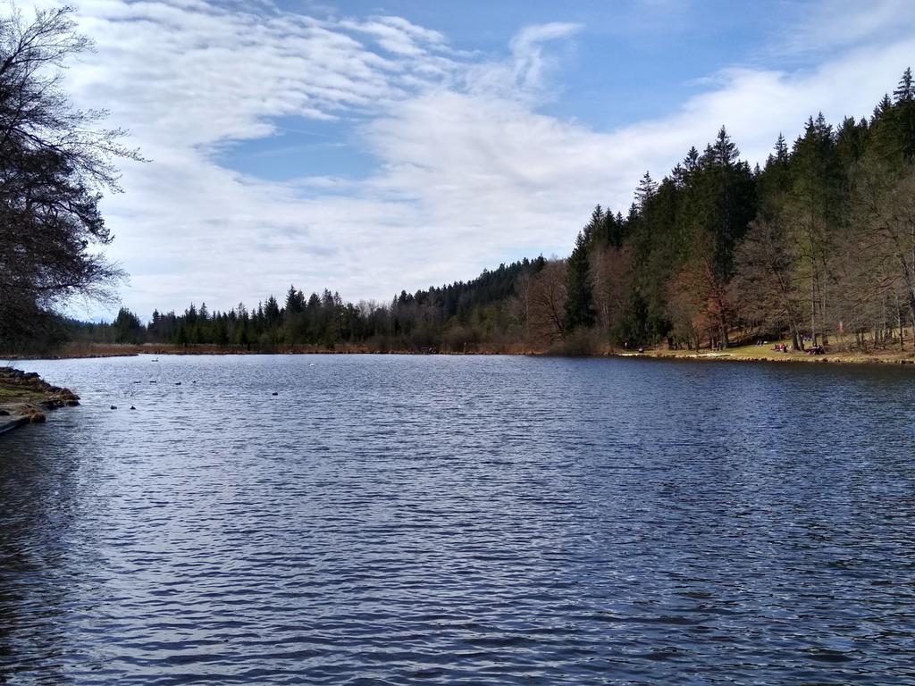 Radtour von München an den Deininger Weiher zum Baden