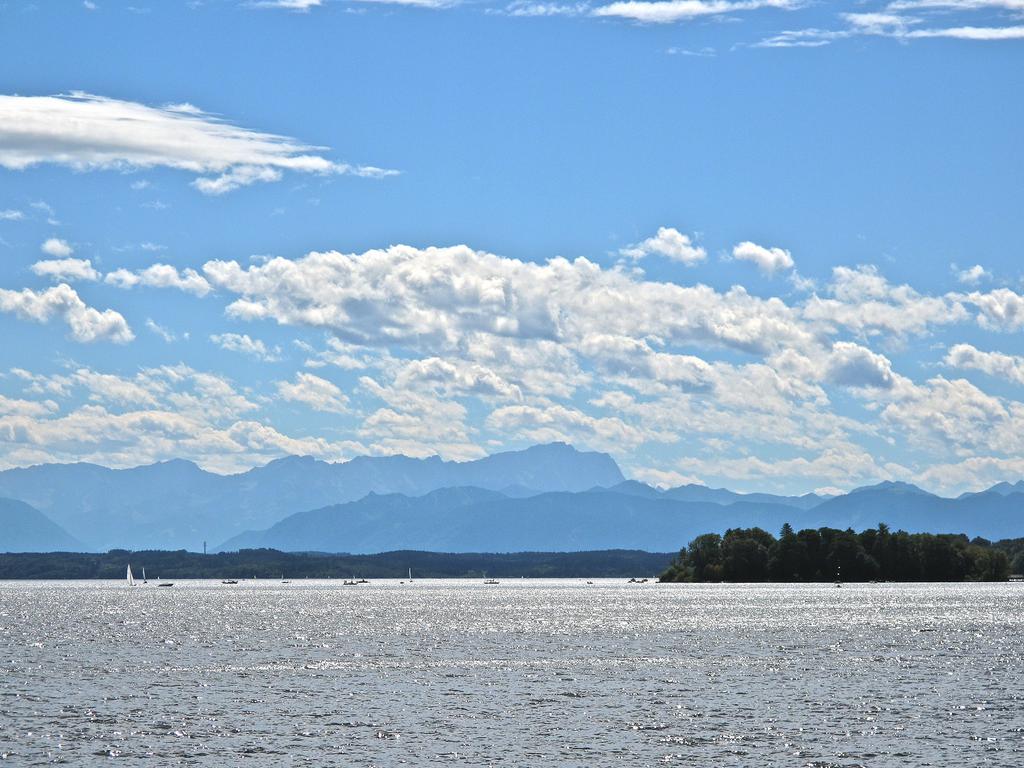 Radtouren von München an den Starnberger See und weiteren Seen im Fünfseenland zum Baden