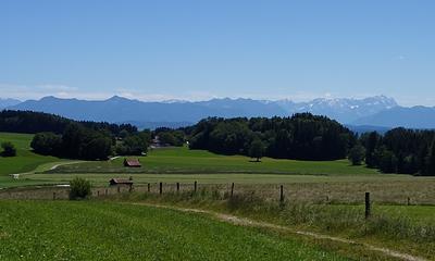 Radtour von München nach Münsing zur Maria-Dank-Kapelle: Ausblick vom Fürst-Tegernberg aus