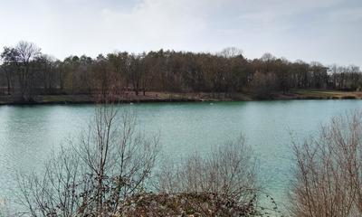 Radtouren von München an den Garchinger See und weiteren Seen im Münchner Nordosten zum Baden