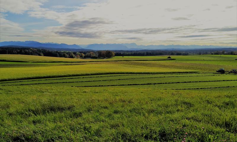 Radtouren zu Aussichtspunkten im Münchner Südosten: Aussicht bei Attenham