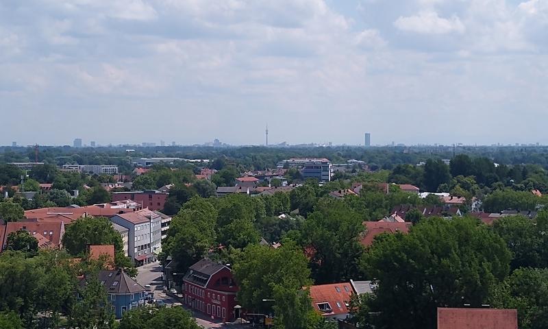 Radtour von München nach Dachau: Ausblick von der Dachauer Schlossterrasse